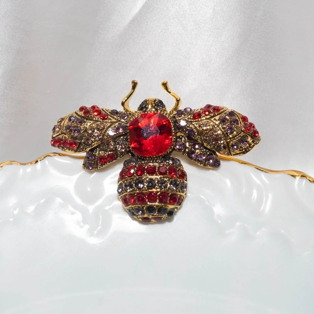 ✨Betsey Johnson Moira Red Crystal Moth Brooch